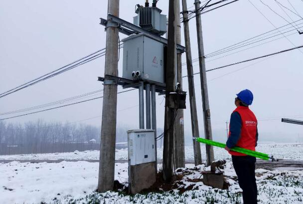 临漳供电公司：雪后特巡再遇抢修，太行之光勇保光明