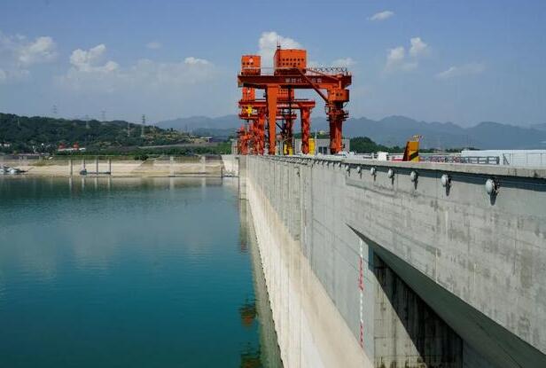 三峡水库水位降至145米 已腾空全部防洪库容