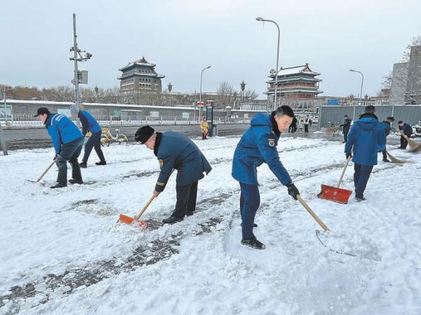 北京：各部门提前部署积极应对 全市交通电力平稳有序运行